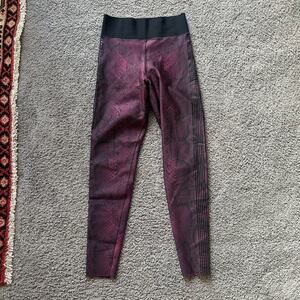 Ultracor x Barry’s Garnet Python Side Stripe Legging